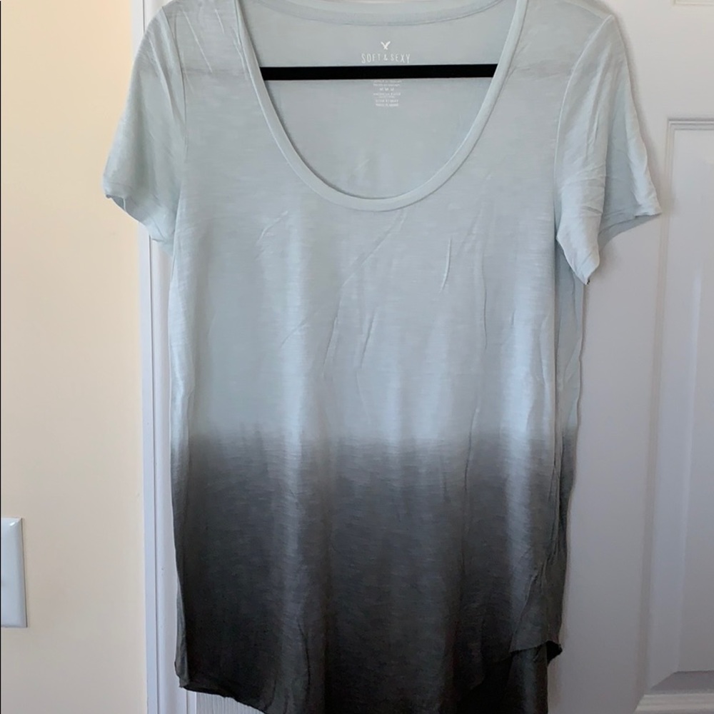 American Eagle T shirt